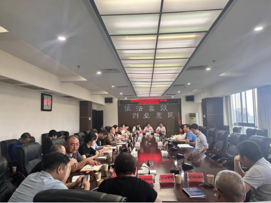 市民生保障仗专班调研芦淞区345